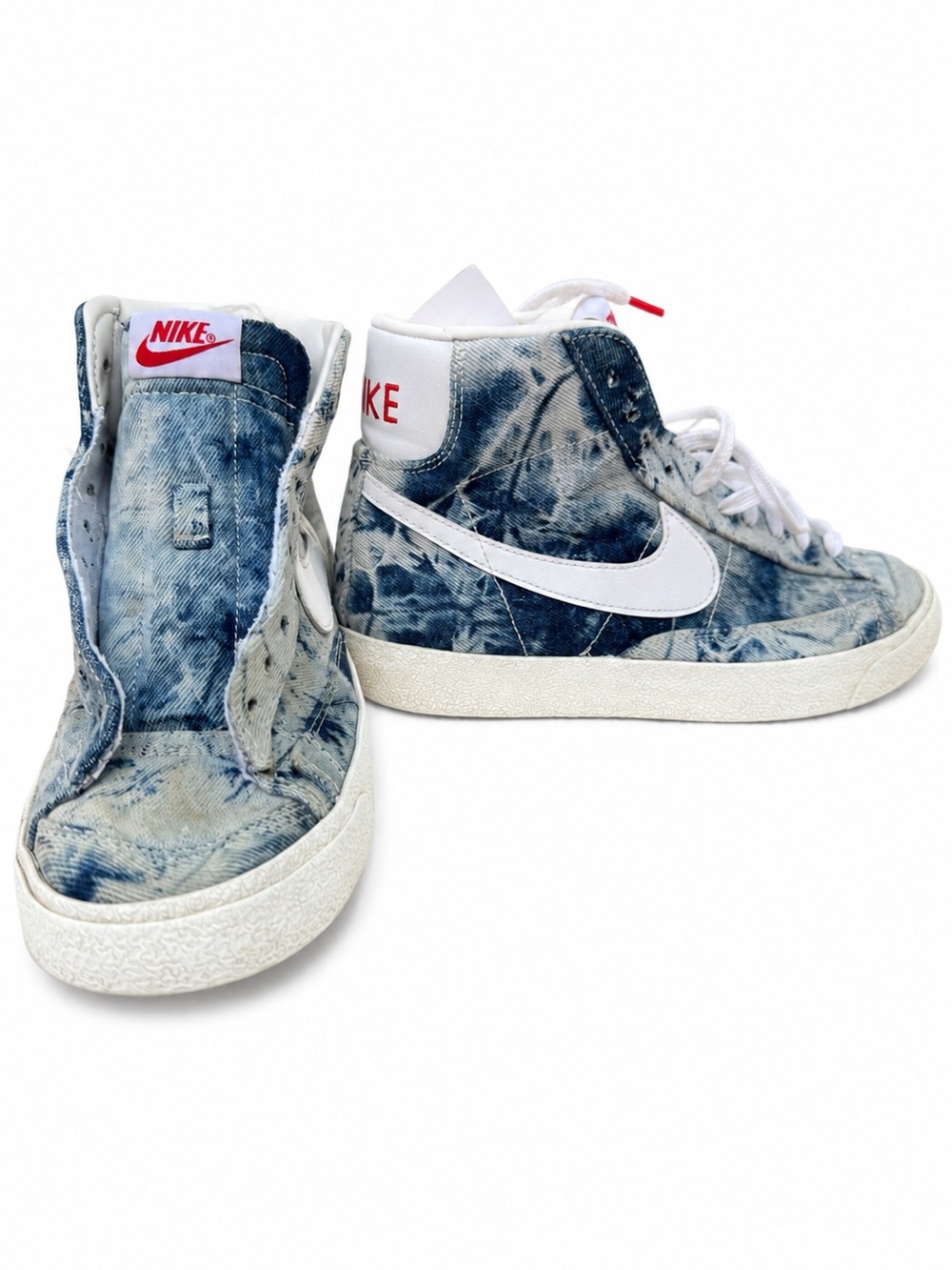 Nike Women's Blazer Mid '77 "Washed Denim" Sneaker